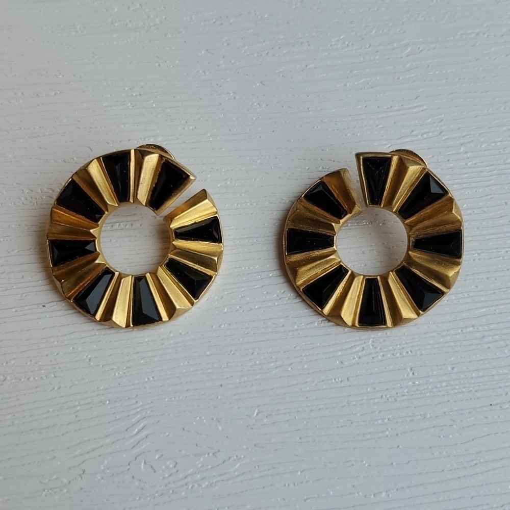 Dean Davidson Abstract Retro Black and Gold Hoop Stud Earrings MCM